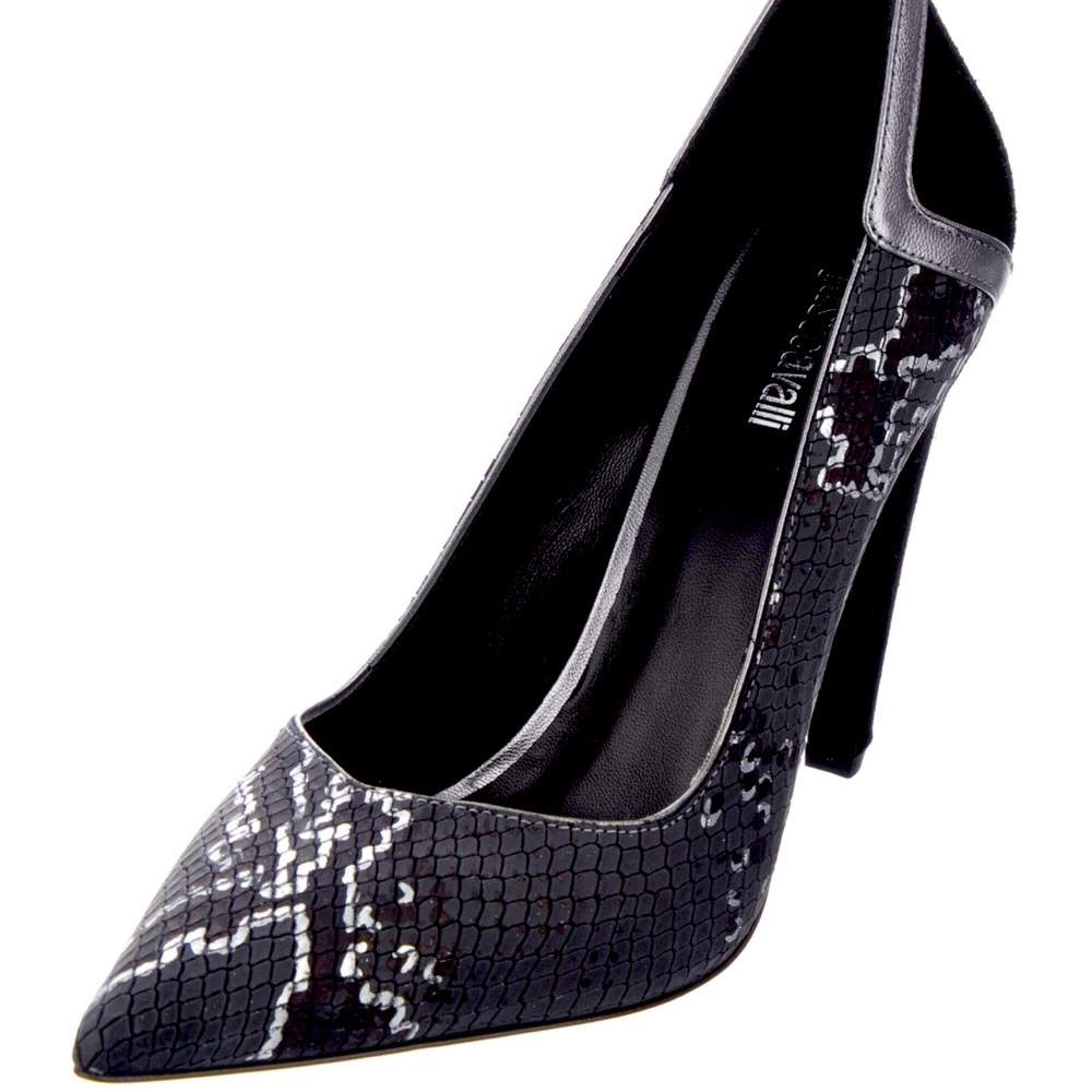 Just Cavali pumps